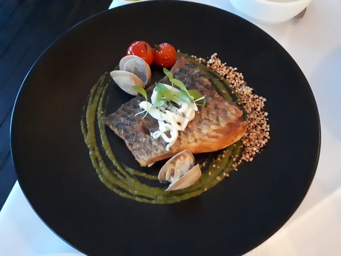 20181203_182739[1].jpg